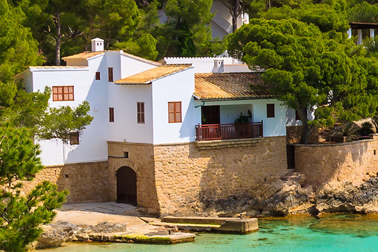 Bayside House